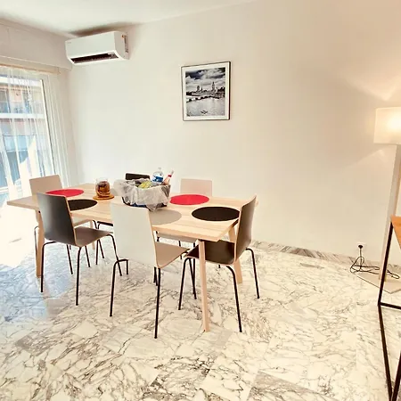 Appartement Neptune Rdj Juan-les-Pins